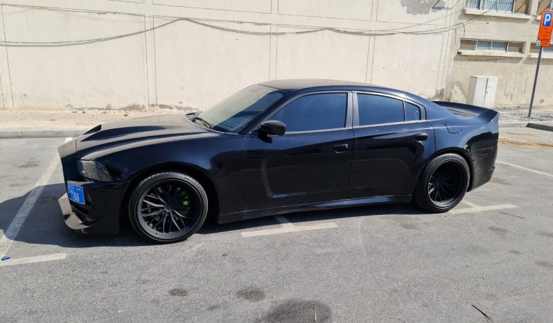 Dodge Charger SRT8 SUPERCHARGED full