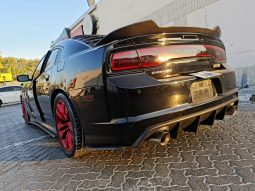 Dodge Charger SRT8 full