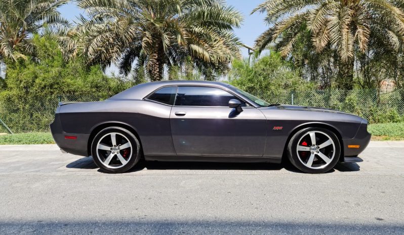 2013 Dodge Challenger SRT8 Manual full