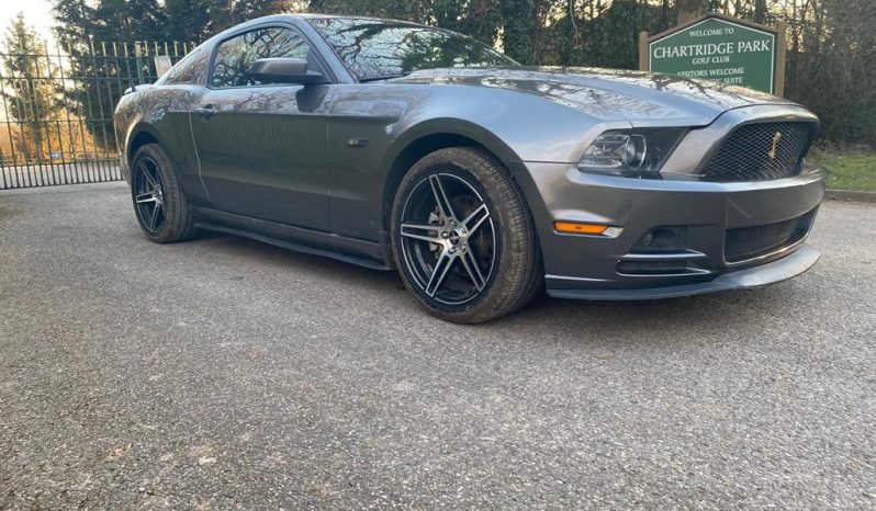 Grey Ford Mustang full