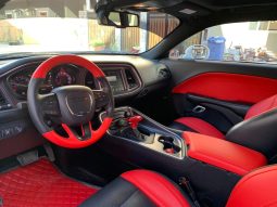 2016 Dodge Challenger SXT full