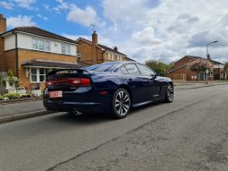 Dodge Charger SRT8 full