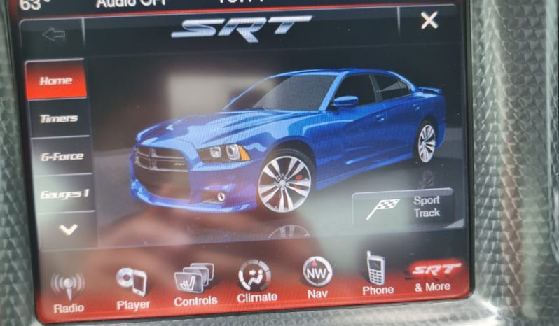 Dodge Charger SRT8 full