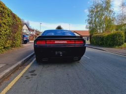 Dodge Challenger SRT8 full