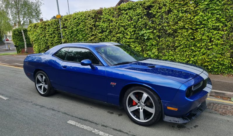 Dodge Challenger SRT 392 HEMI Manual full