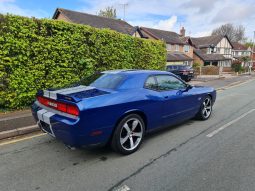 Dodge Challenger SRT 392 HEMI Manual full