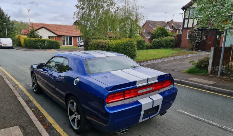 Dodge Challenger SRT 392 HEMI Manual full