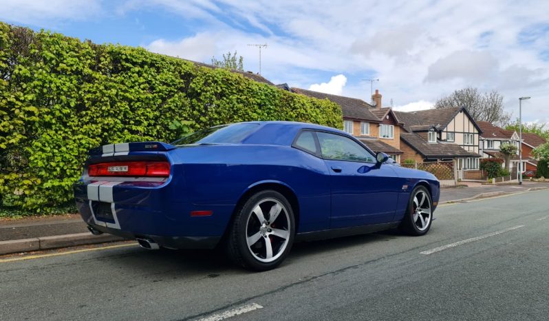 Dodge Challenger SRT 392 HEMI Manual full