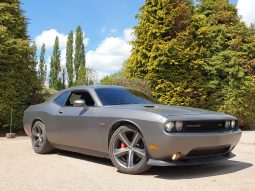 Dodge Challenger SRT 392 HEMI full