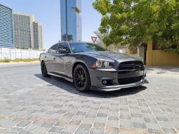 Dodge Charger SRT8 392 HEMI full