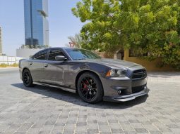 Dodge Charger SRT8 392 HEMI full