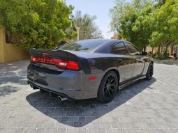 Dodge Charger SRT8 392 HEMI full