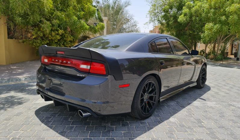 Dodge Charger SRT8 392 HEMI full