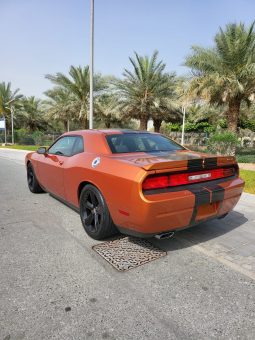 Dodge Challenger SRT8 full