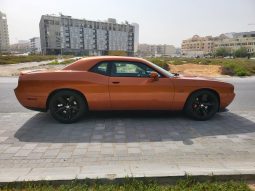 Dodge Challenger SRT8 full