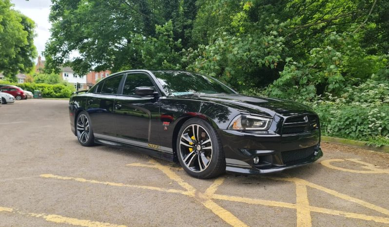 Dodge Charger Superbee SRT8 full